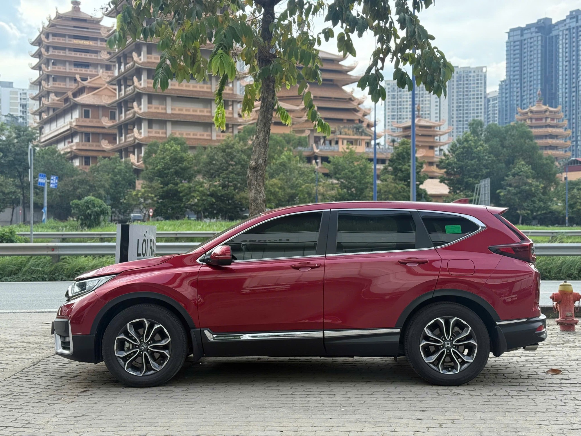 Honda CR-V L ĐỎ 2024